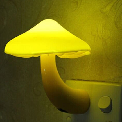 Light Control Mushroom Night Light 110 - 220V 0.5W 30lm LED Lamp 